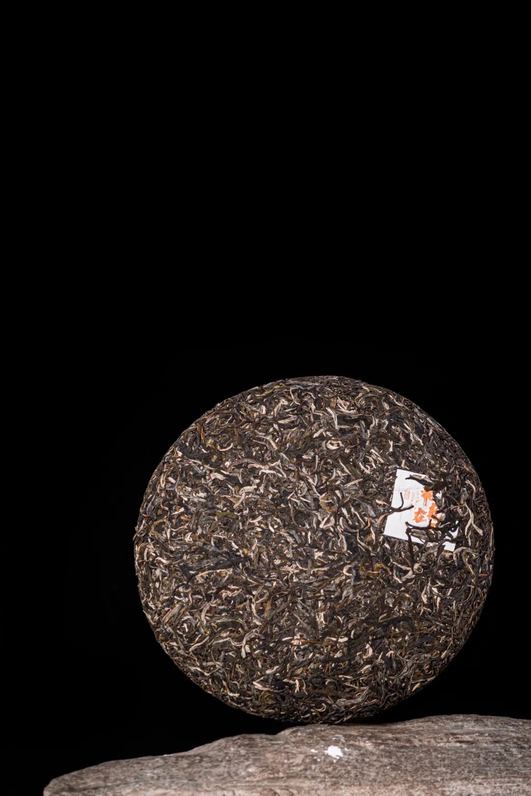 1699672323123195.jpg 3飞龙在天生肖饼官网.jpg